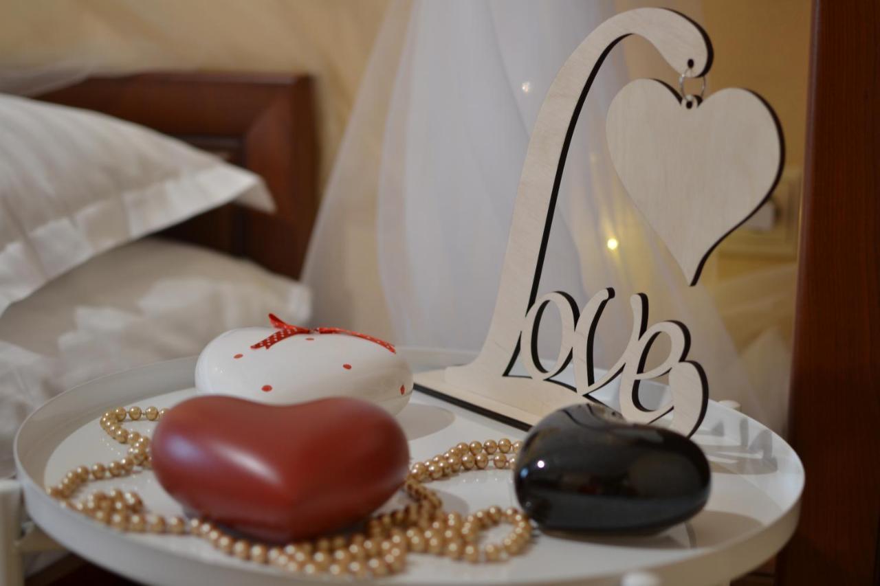 City Hotel Gomel Extérieur photo