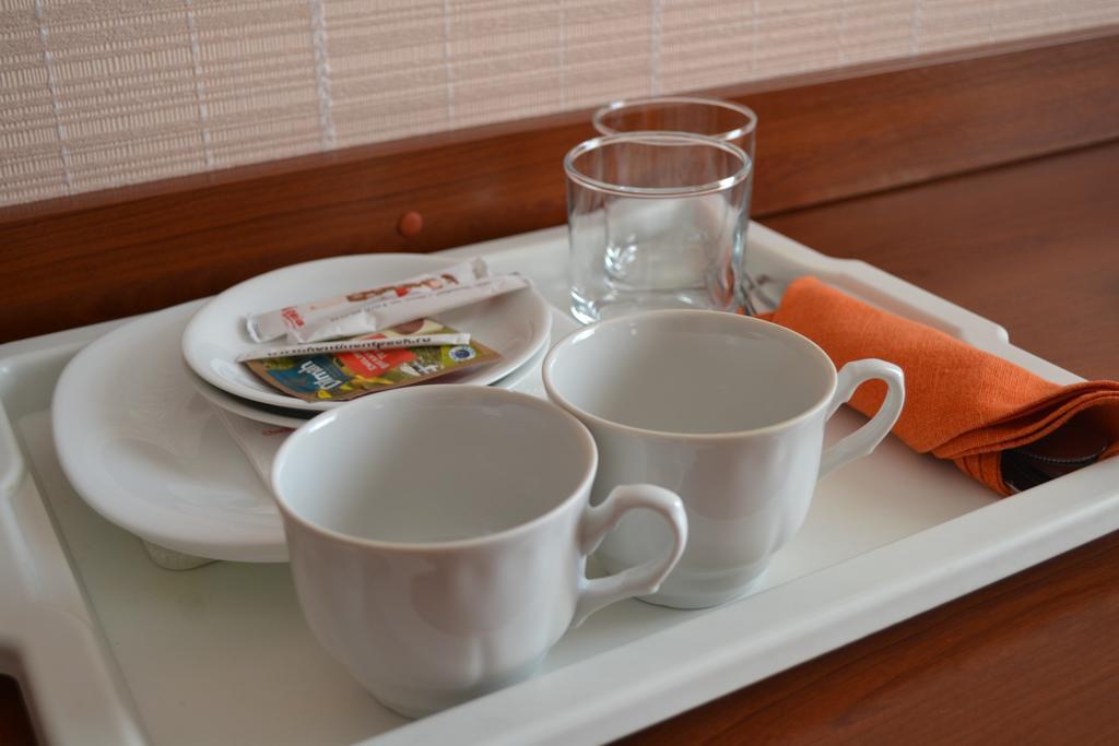 City Hotel Gomel Extérieur photo