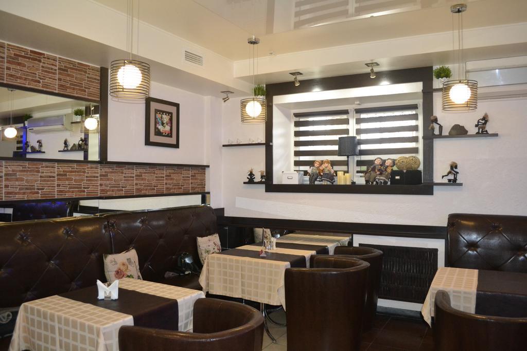 City Hotel Gomel Extérieur photo