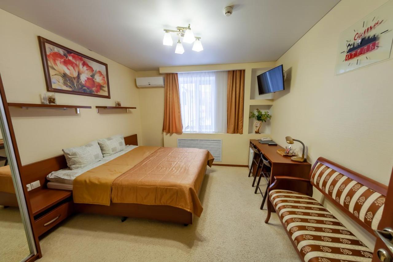 City Hotel Gomel Extérieur photo