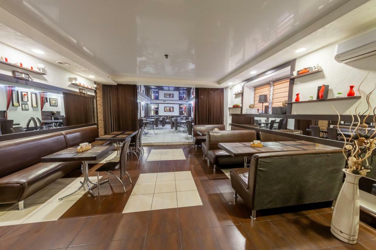 City Hotel Gomel Extérieur photo