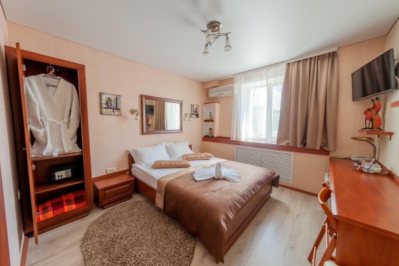 City Hotel Gomel Extérieur photo